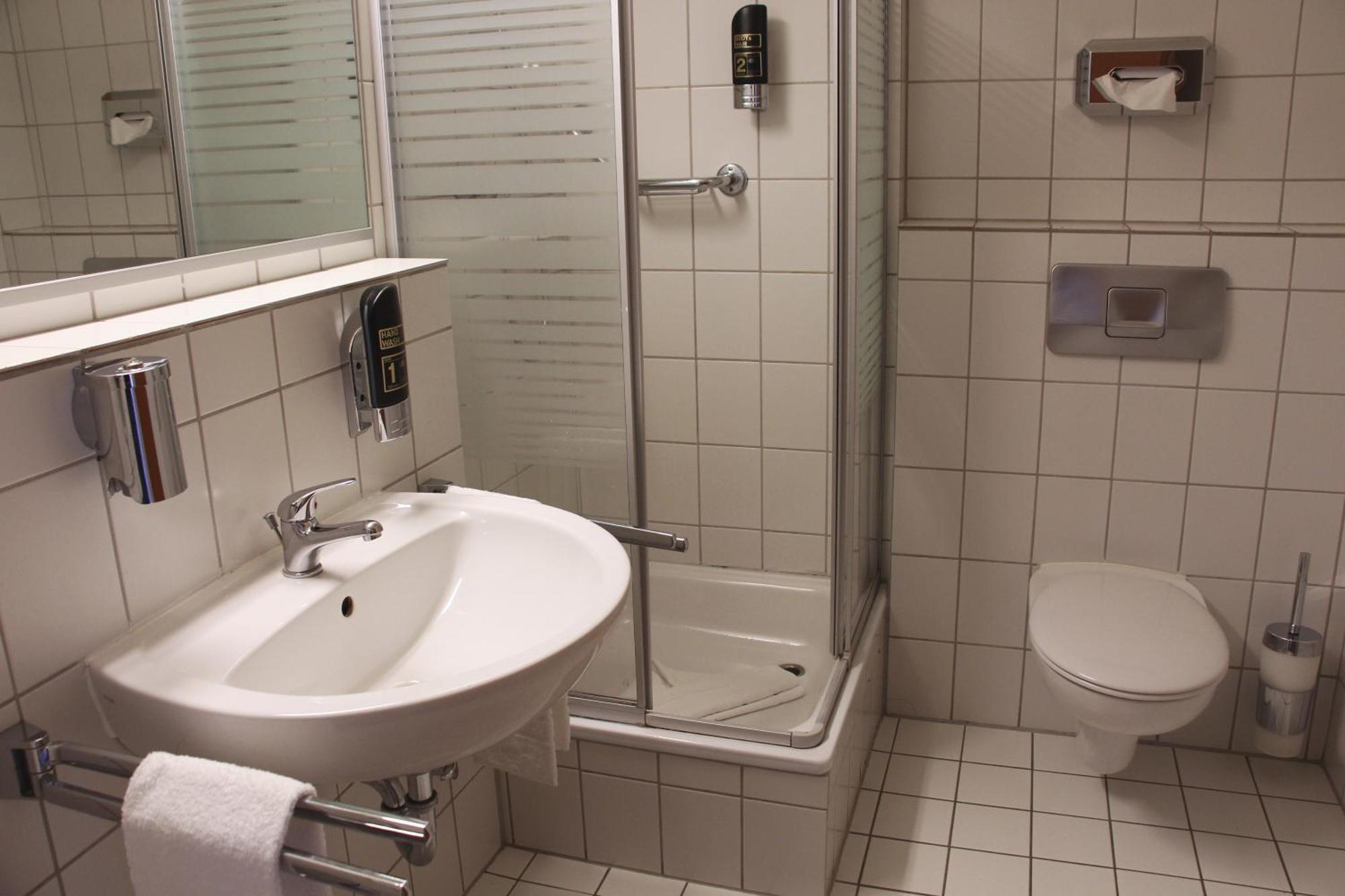 Regiohotel Germania Am Kurpark Bad Harzburg Room photo